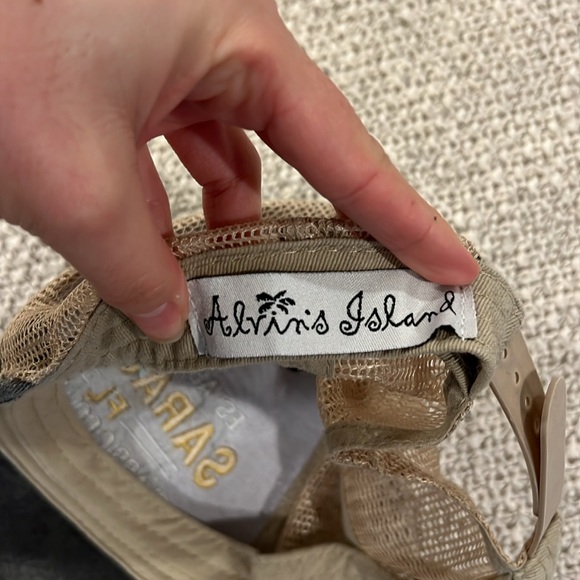 Sarasota FL Classic Collection Black and Brown Cap - Picture 4 of 4